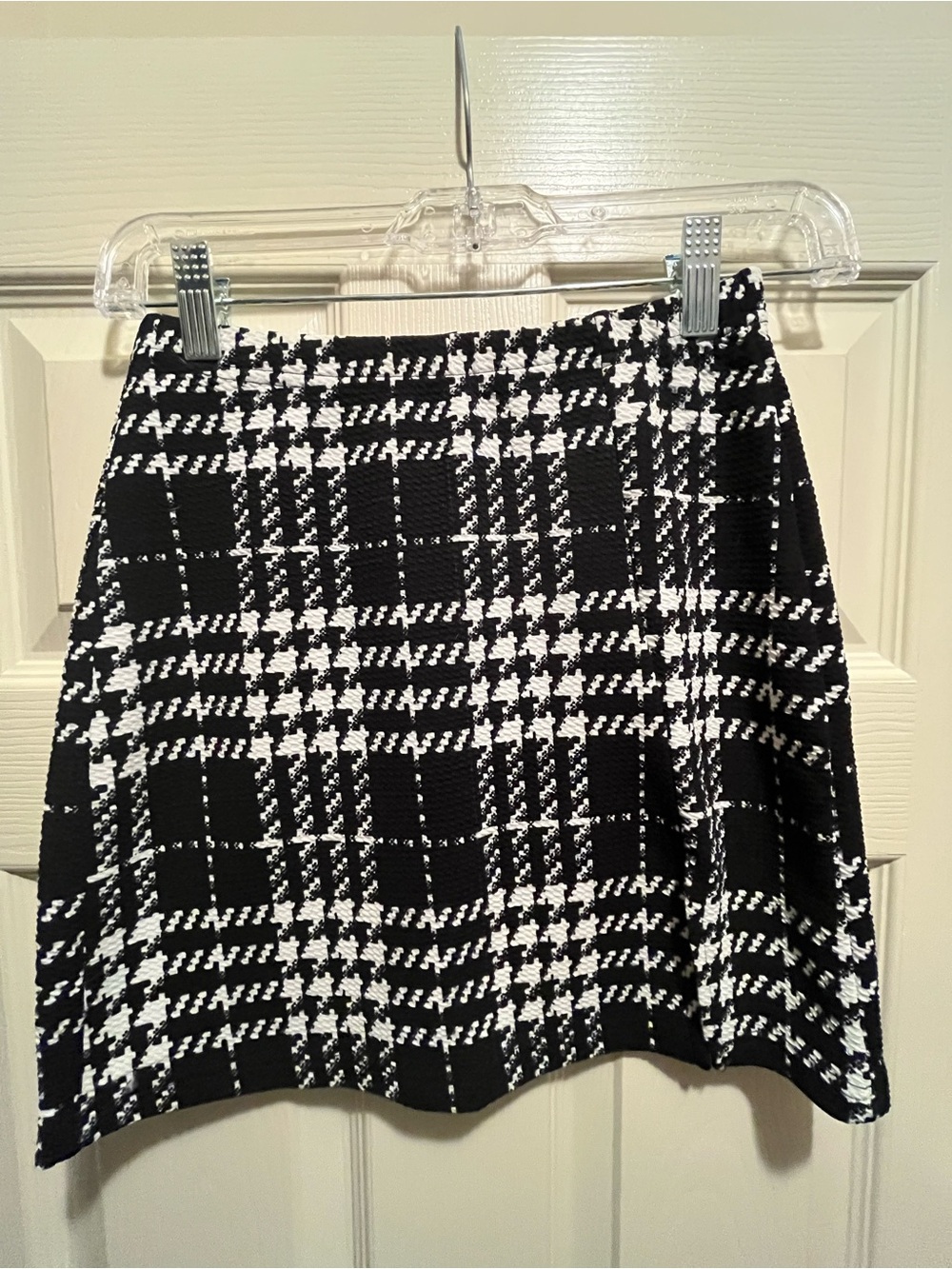 SHEIN Women's Black White Plaid Knit Elastic Waist Mini Skirt Short Size XS